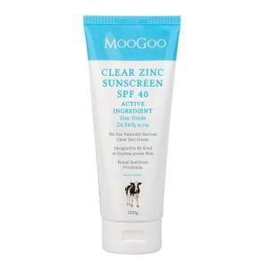 MooGoo Clear Zinc Sunscreen SPF 40 200G