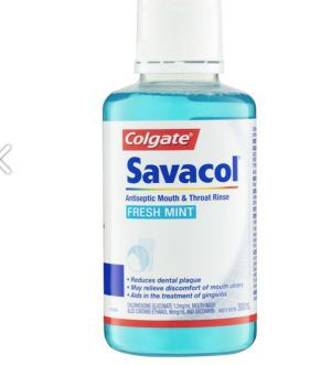 Colgate Savacol Antiseptic Mouth & Throat Rinse Fresh Mint 300mL